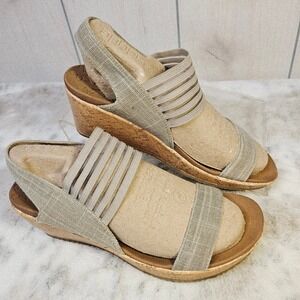 Skechers Womens Sandals 9 Comfort Wedge Heel‎ Luxe Foam Taupe Beverlee #38257